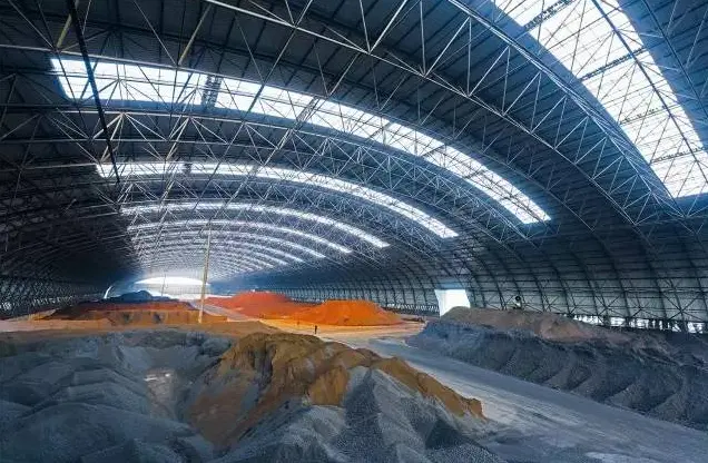 江苏东台网架钢结构工程有限公司